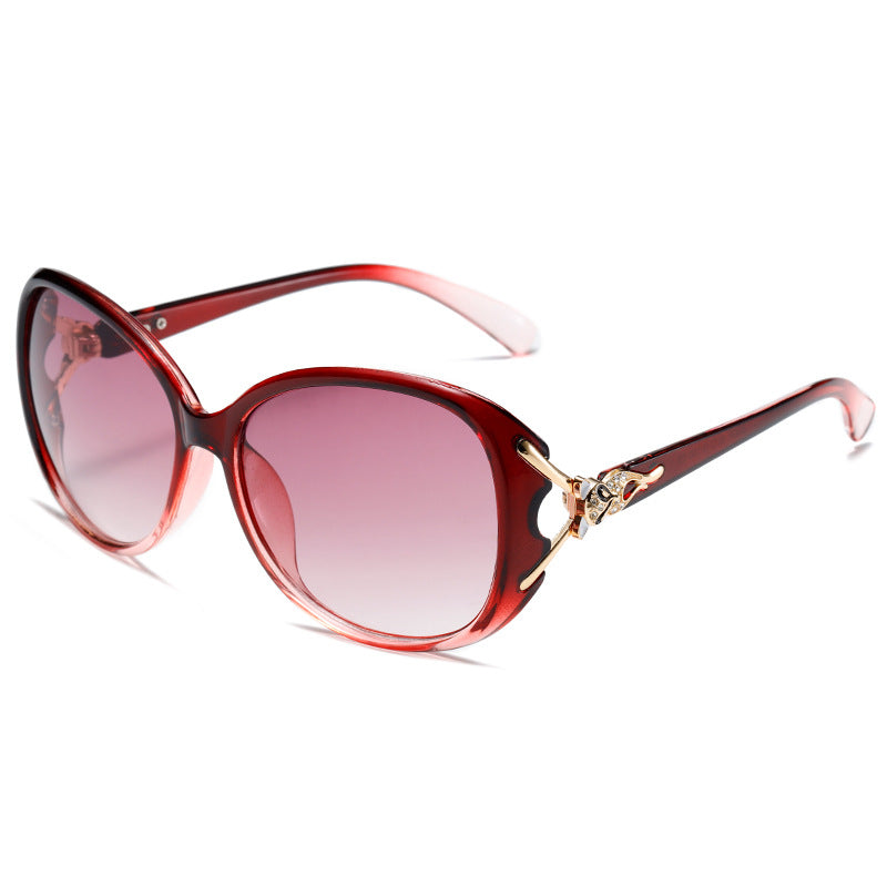 Women's Fashion Sunglasses in Elegant Design with Striking Embellishments Bowlift