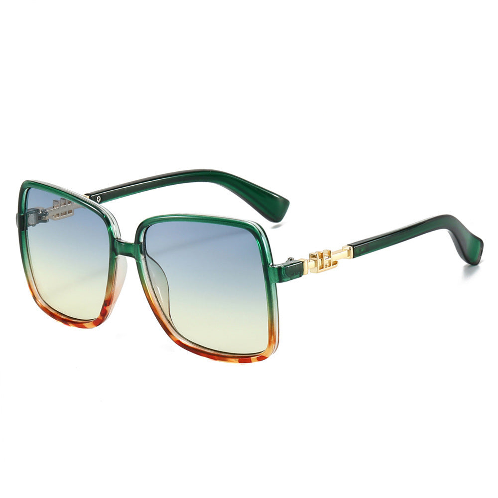 Women's sunglasses with large frame and gradient Brehn