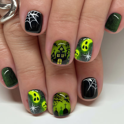 Halloween-Inspired Press-On Nail Art Set Acalora