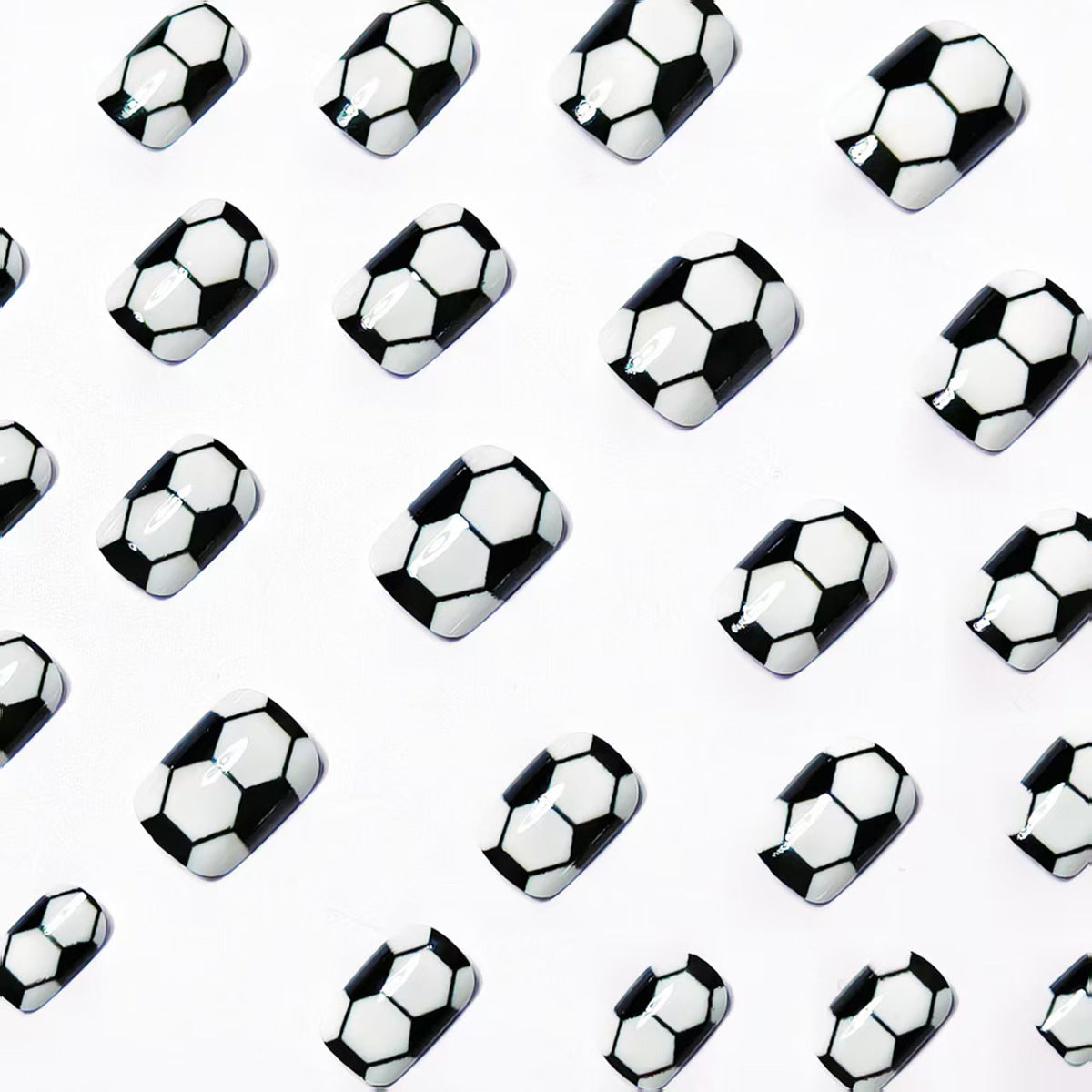 Soccer-Inspired Nail Art Acalora
