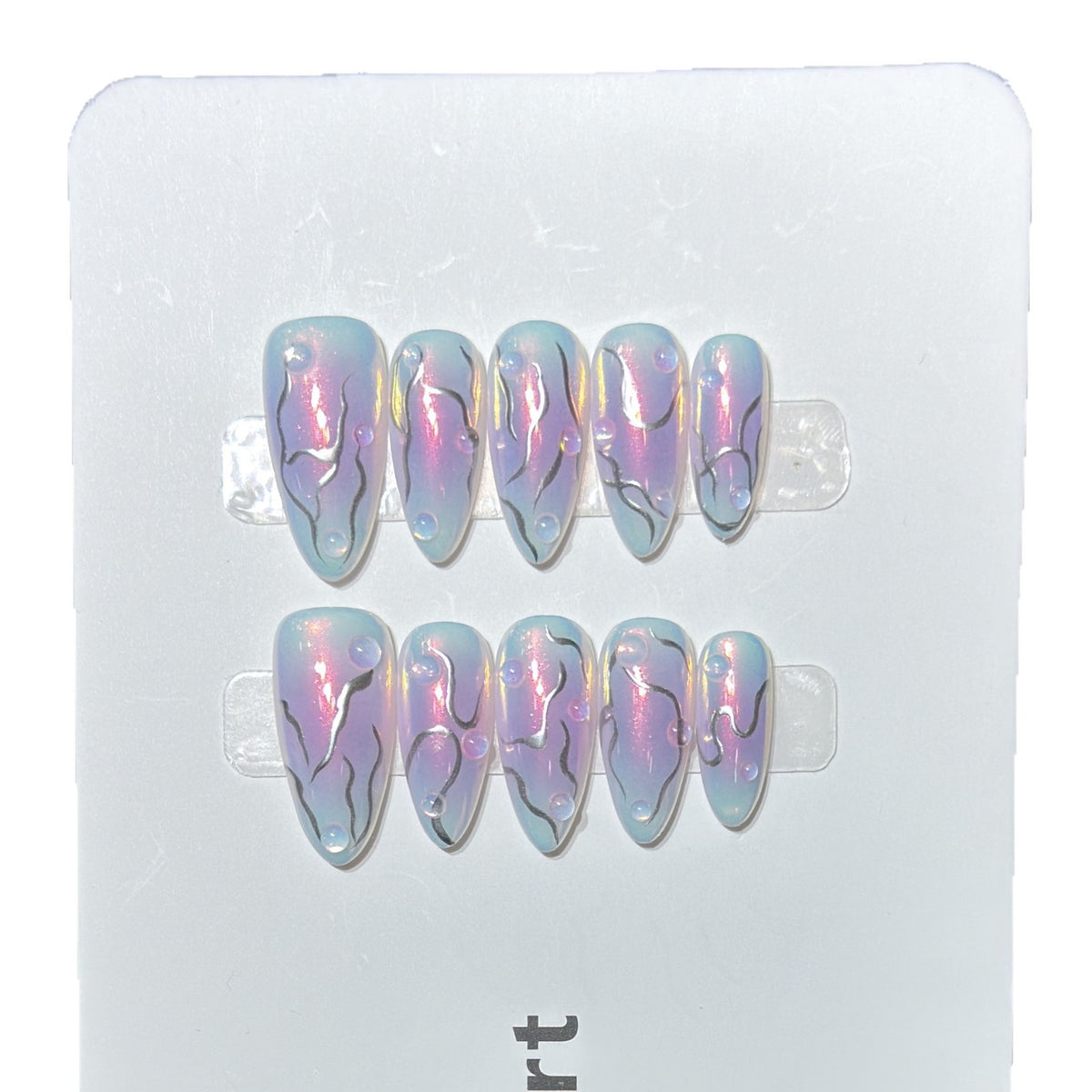 Iridescent Press-On Nail Set Acalora