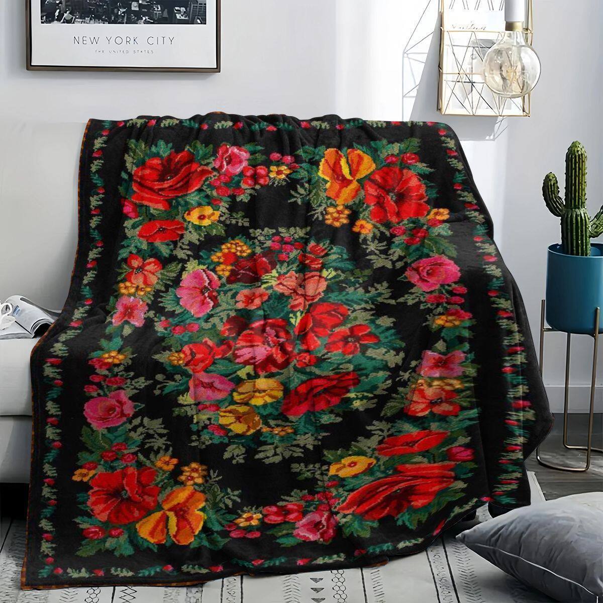 Floral Garden-Themed Plush Blanket