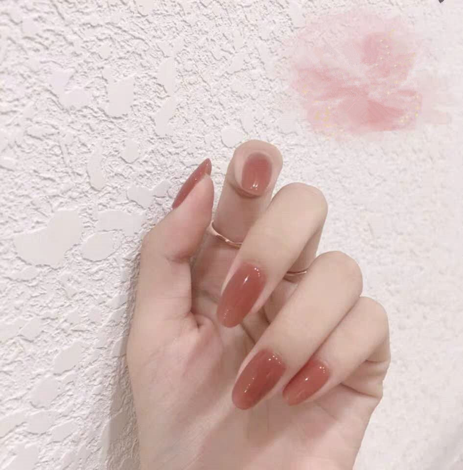 Festive Holiday Themed Press-On Nail Art Acalora