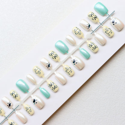 Whimsical Animal-Themed Press-On Nail Art Acalora
