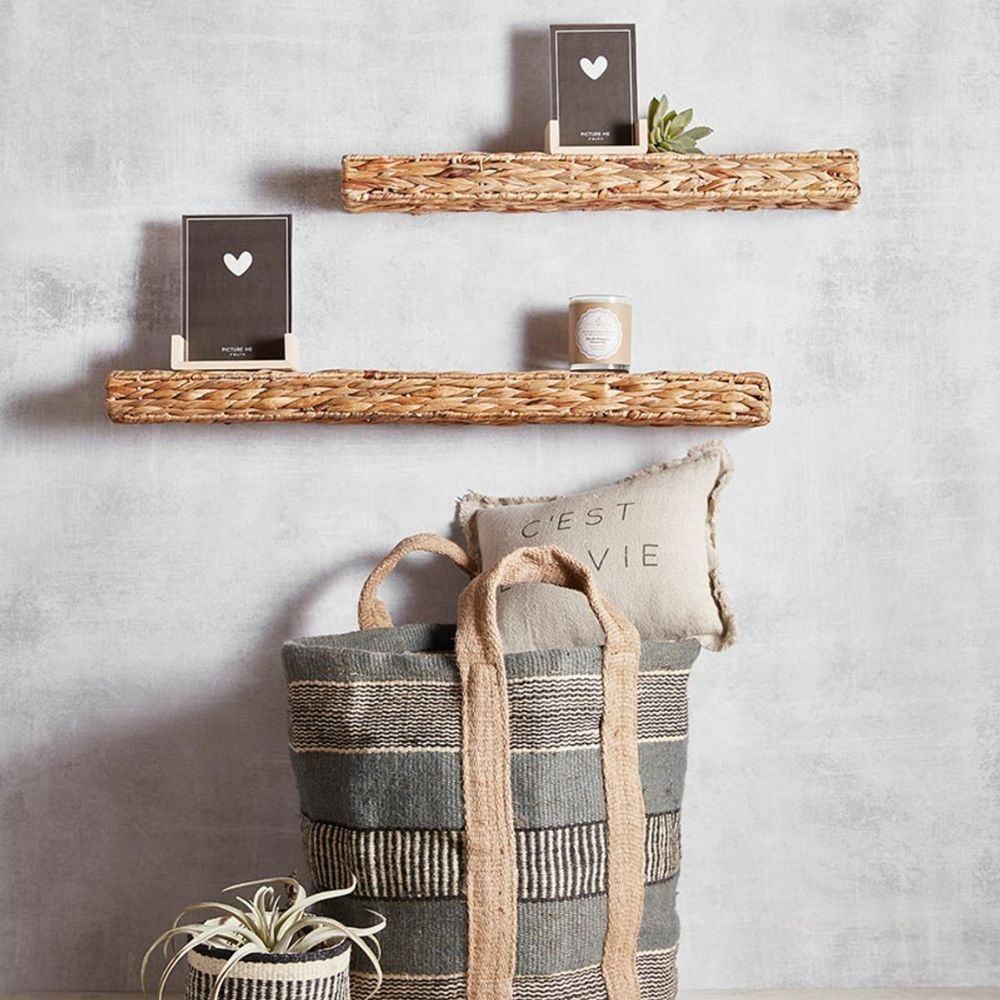 Handcrafted decoration basket made of natural materials Acalora