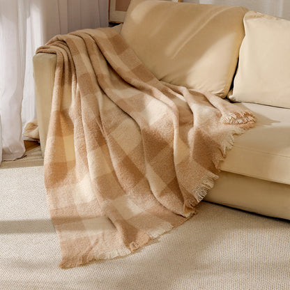 Unisex Cozy Checkered Throw Blanket