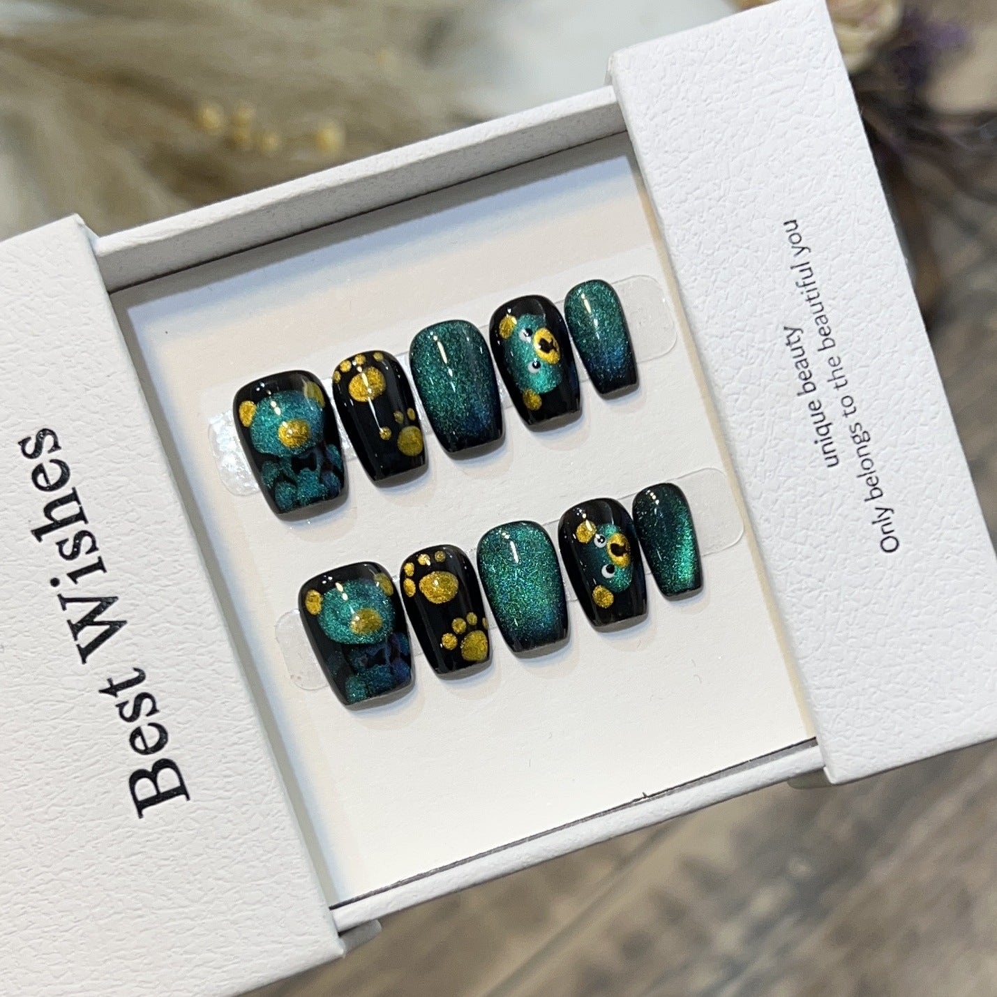 Artistic Press-On Nail Set with Playful Floral and Glitter Accents Acalora
