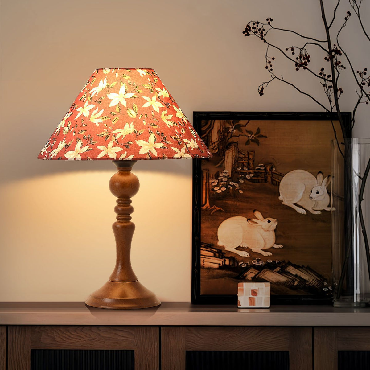 Decorative Floral Patterned Table Lamp
