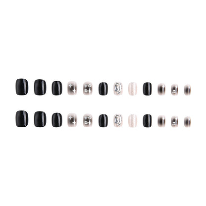 Artificial nail set with glamorous glitter and crystal decorations Acalora