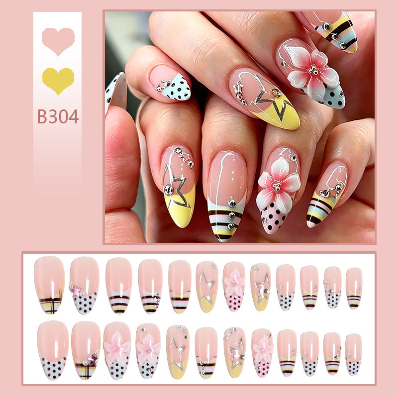 Artificial nail set with decadent floral and geometric design Acalora