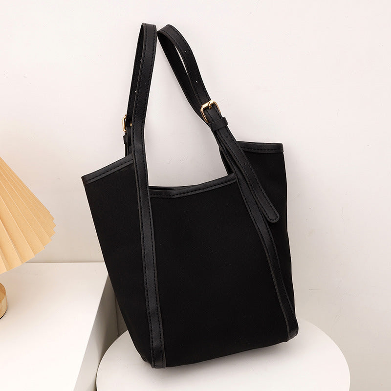 Minimalist Zip-Top Handbag Acalora