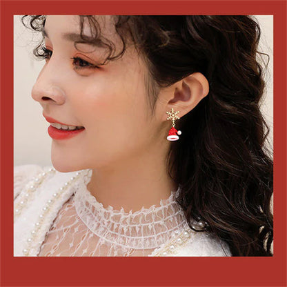 Skanto | Christmas Asymmetrical Earrings
