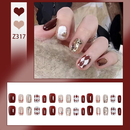 Artificial nail tips with glamorous details Acalora