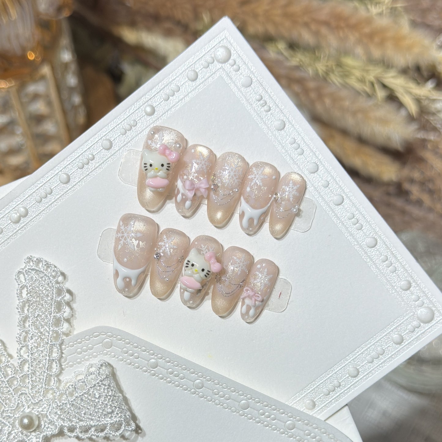 Decorative Themed Press-On Nail Art Set Acalora