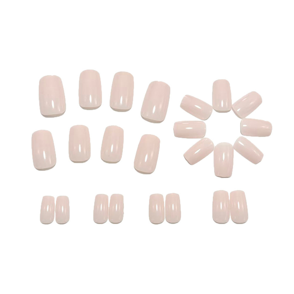 Artificial nails in elegant nude look Acalora