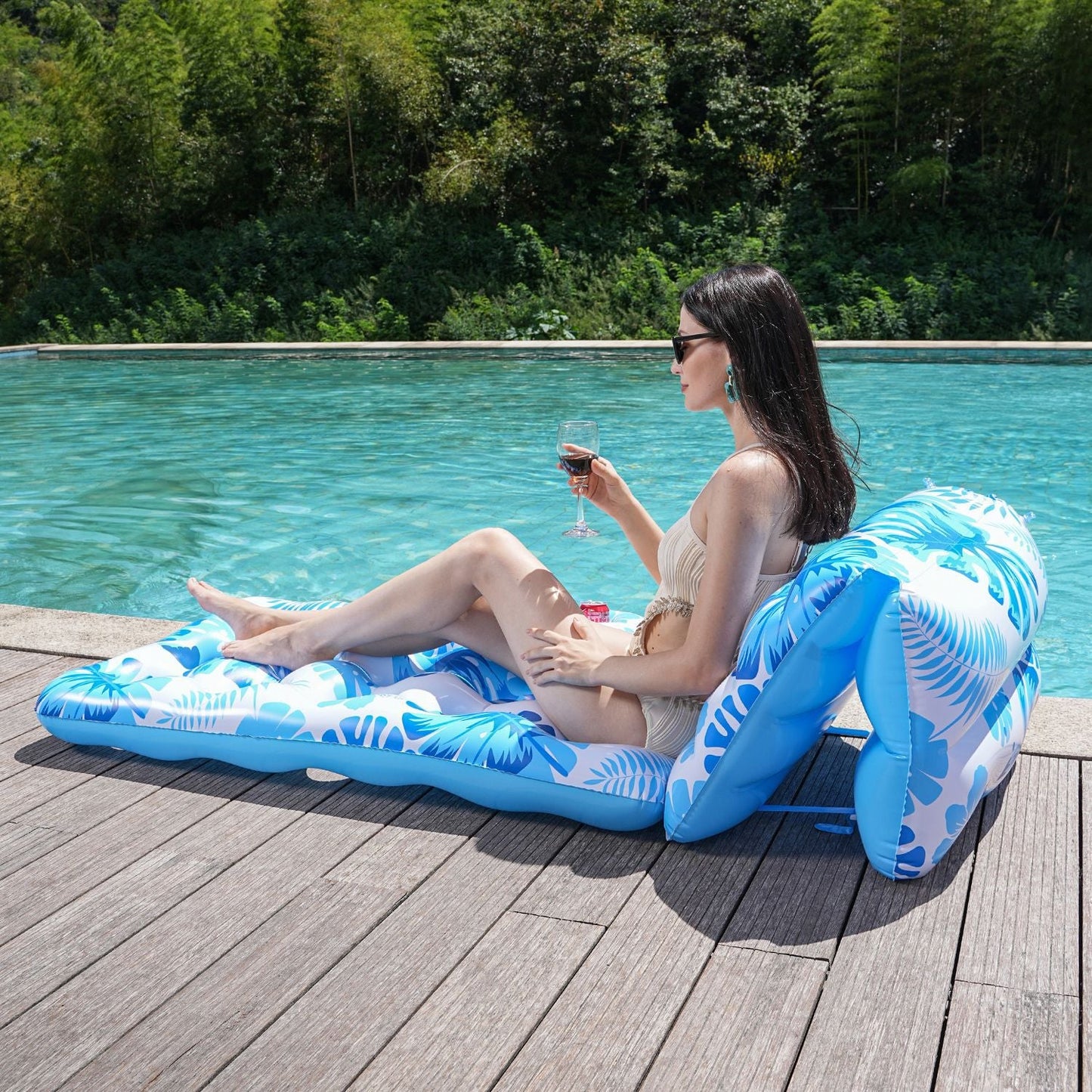Skanto Women's Multifunctional Inflatable Lounge with Ergonomic Headrest Skanto