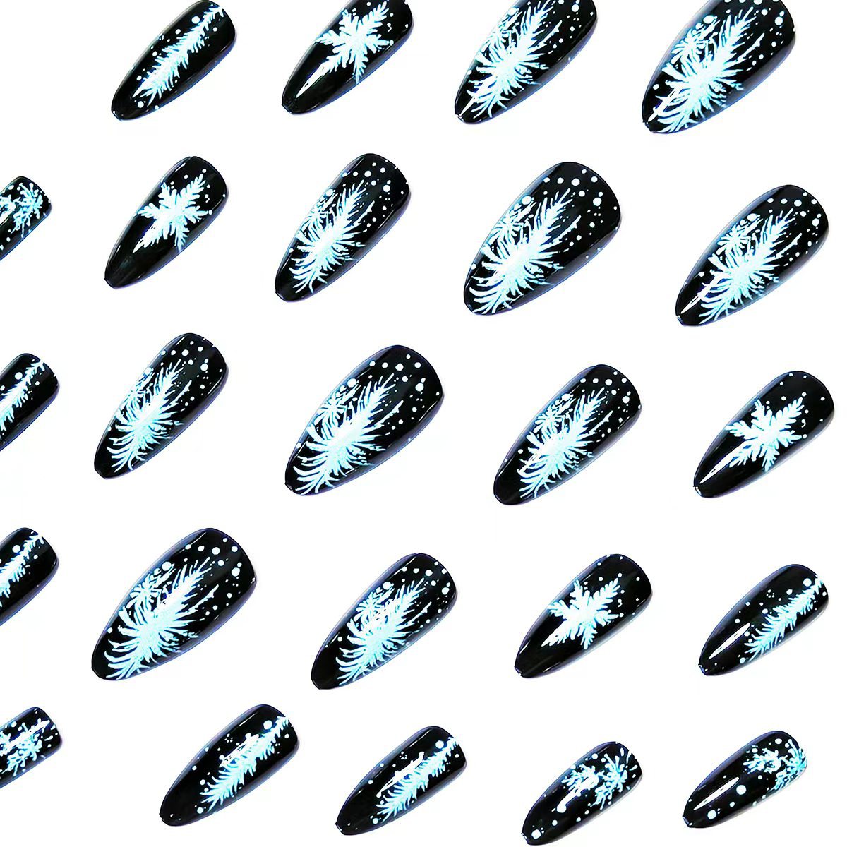 Elegant Winter-Themed Nail Art Acalora