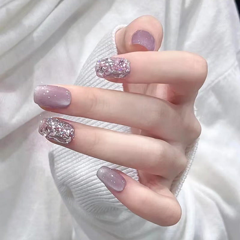 Artificial nail set with glitter and metallic effects Acalora