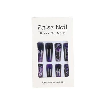 Elegant and creative art nails Acalora