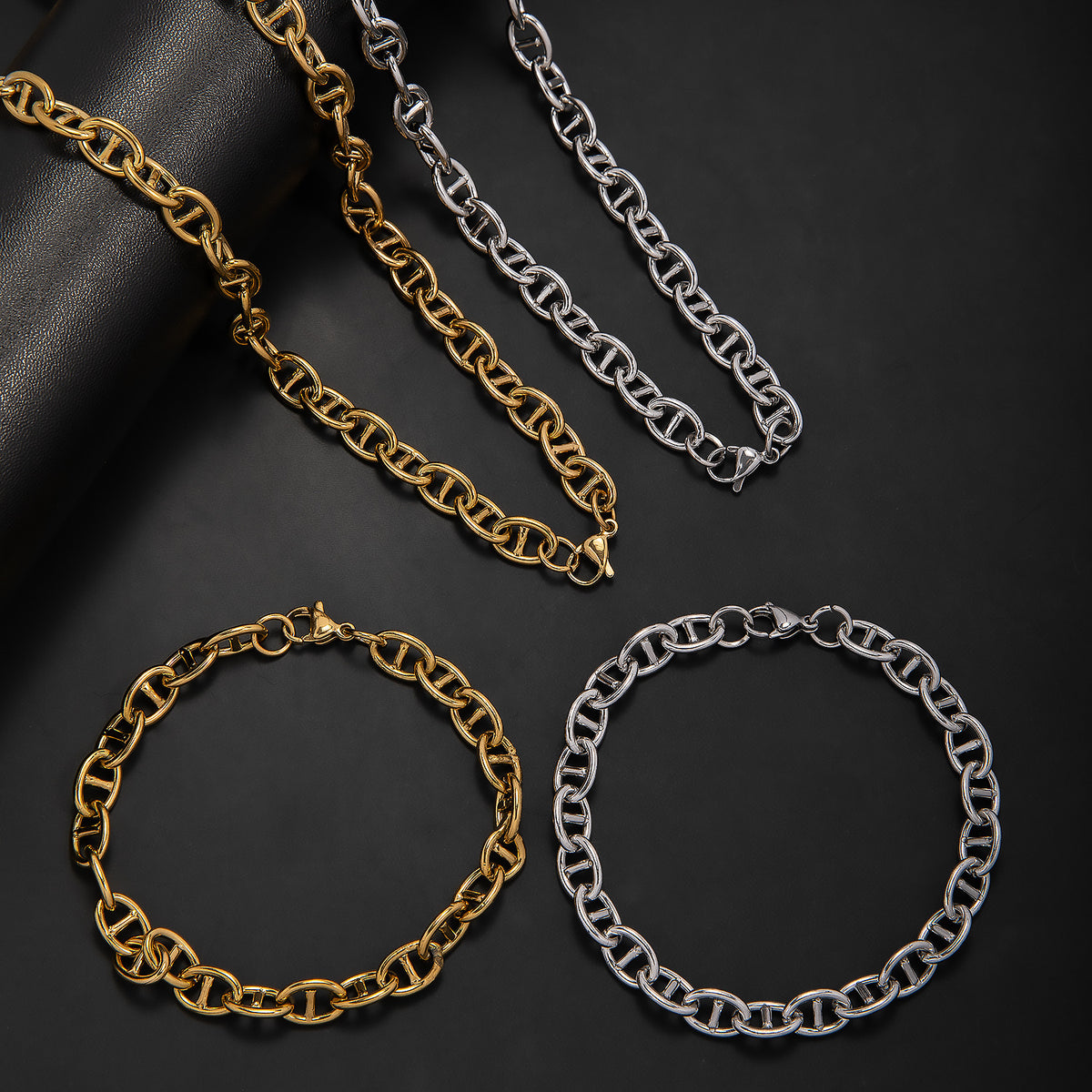 Chain Link Acalora