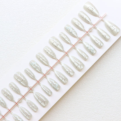 Elegant Press-On Nail Art Collection Acalora