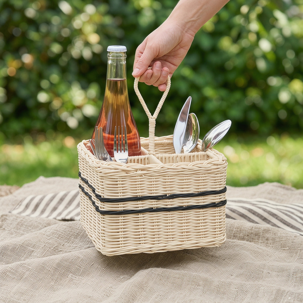 Practical storage basket with compartments Acalora