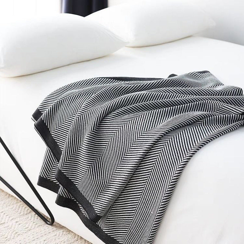 Patterned Throw Blanket