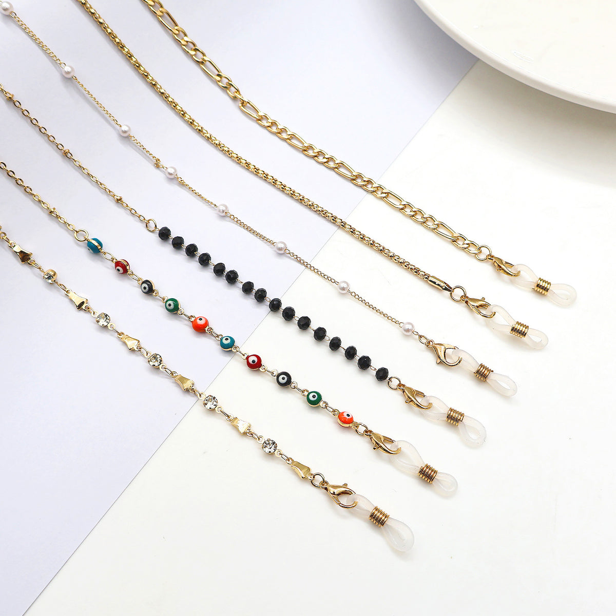 Elegant Crystal Eyewear Chain Acalora