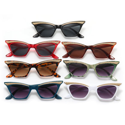 Ladies Cat-Eye Sunglasses with Luxurious Detail Bowlift