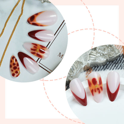 Fashionable Press-On Nail Art Set Acalora