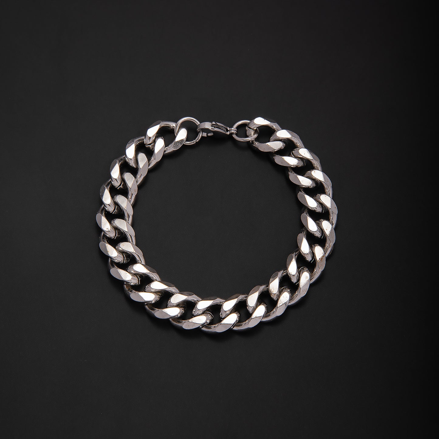 Bold Cuban Link Chain Bracelet Acalora