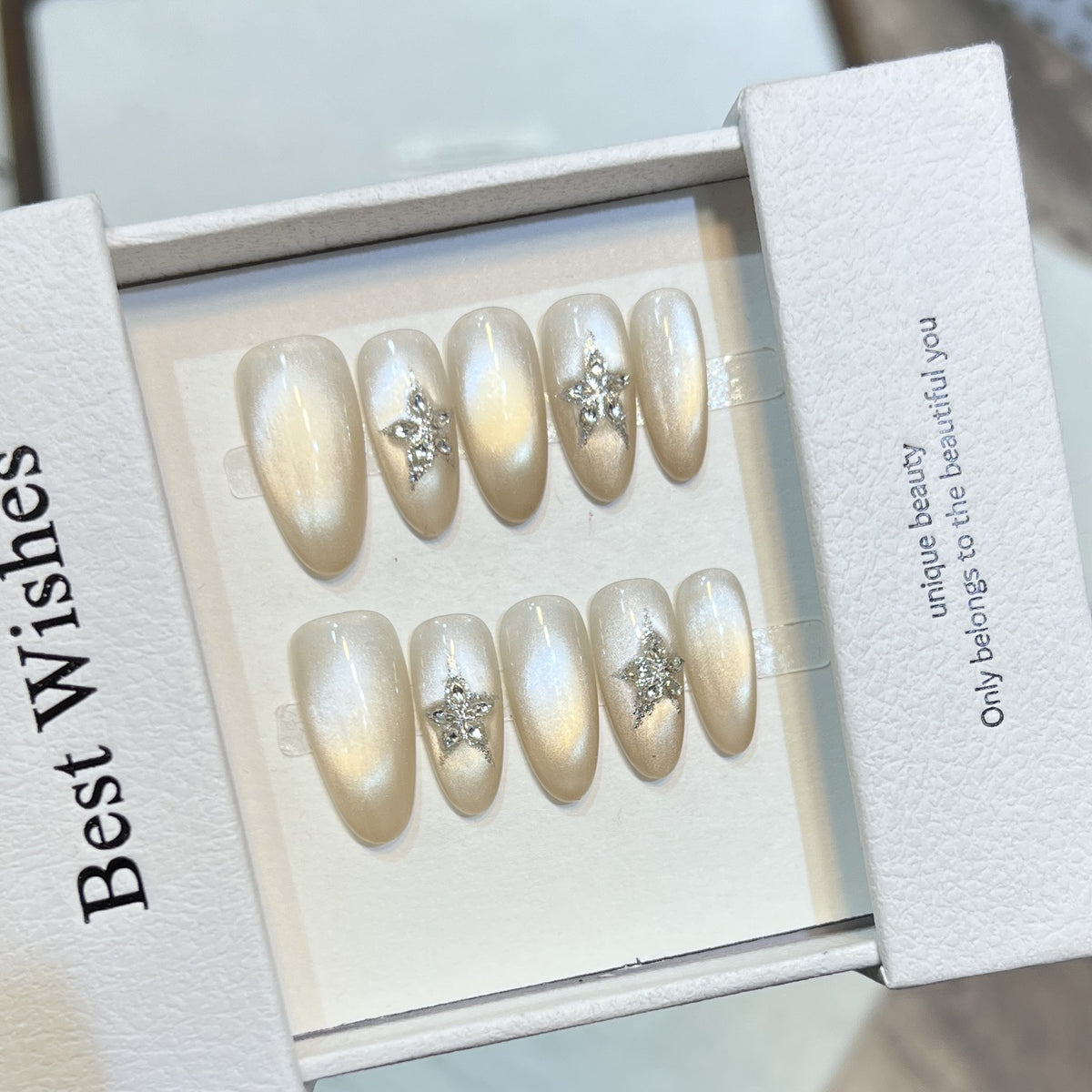 Star-Embellished Press-On Nail Art Set Acalora
