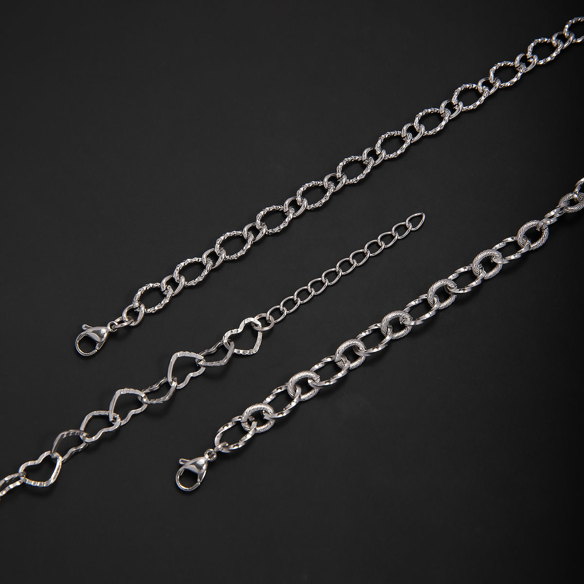 Interlaced Metal Link Bracelet Acalora