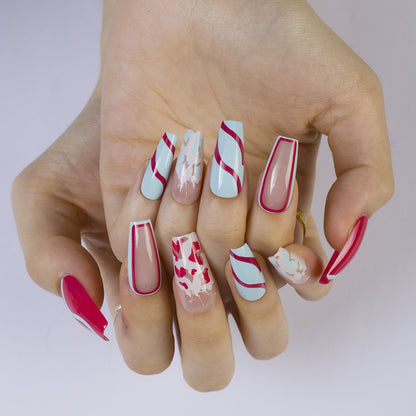 Artificial nails with creative heart pattern and elegant wave design Acalora