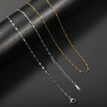 Elegant Interlaced Chain Necklace Acalora