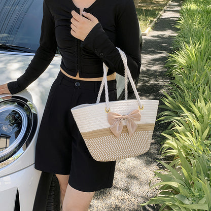 Handcrafted Floral Detail Straw Tote Bag Acalora