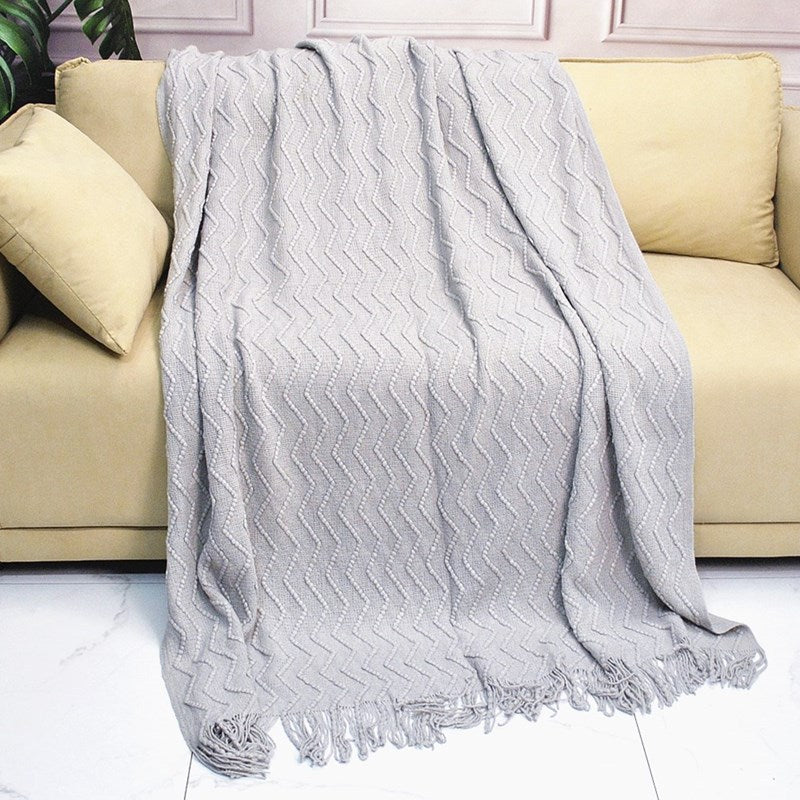 Textured Pattern Throw Blanket
