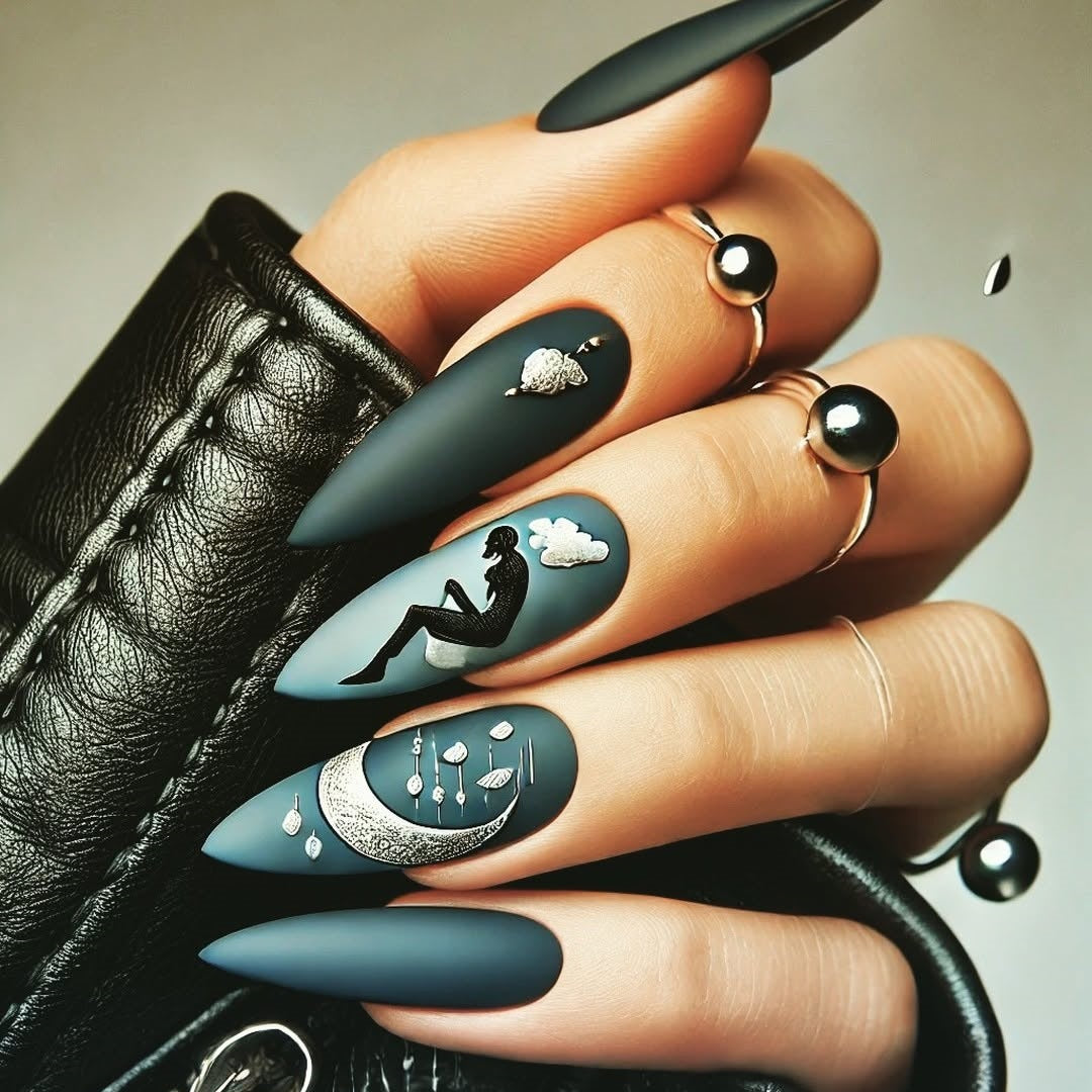 Artificial nails in moon and star design Acalora
