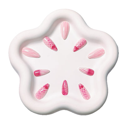 Intricate Scaled Nail Art Design Acalora