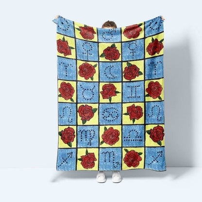 Decorative Floral Print Fleece Throw Blanket