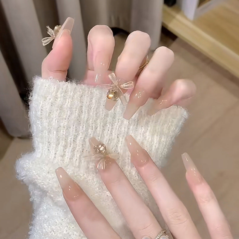Artificial nail set with elegant 3D patterns and delicate accents Acalora