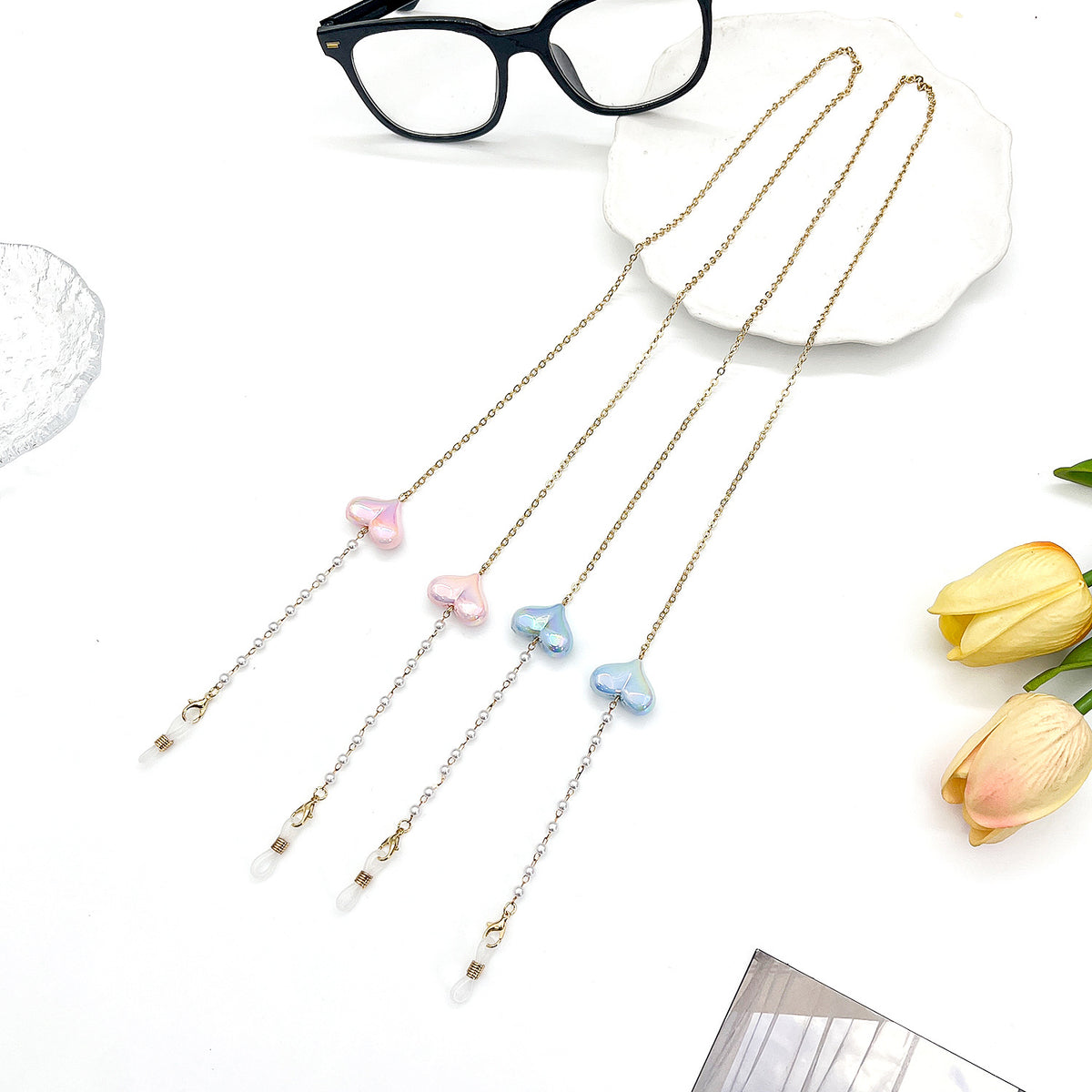 Heart-Detail Eyewear Chain Acalora