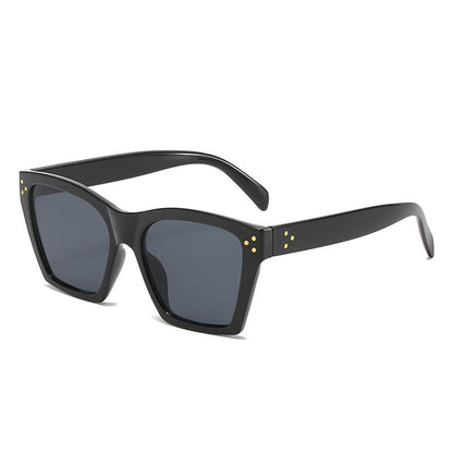 Women's Large Fashionable Sunglasses Skanto