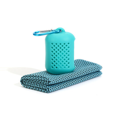 Unisex cooling towel in storage case Karnz