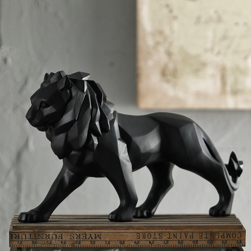 Elegant and modern lion sculpture Acalora