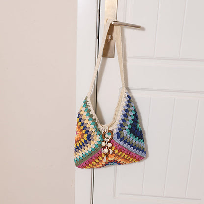 Women's handbag with intricate woven pattern Karnz