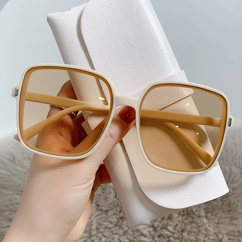 Women's Oversized Sunglasses with UV Protection and Elegant Design Bowlift