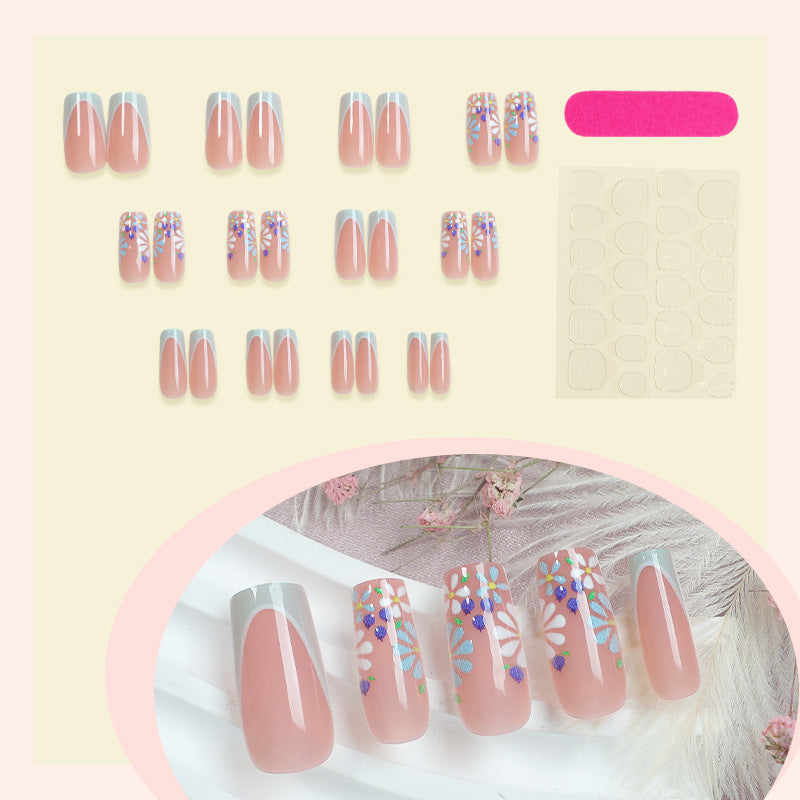Decorative Press-On Nail Set with Floral and Glossy Accents Acalora
