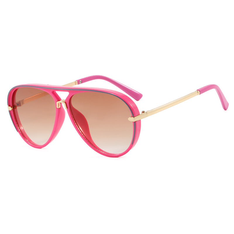 Women's fashion pilot sunglasses with elegant metal accents Bowlift
