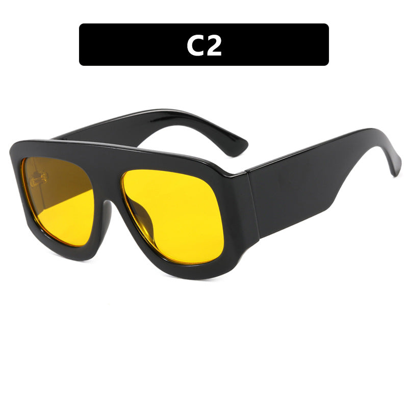 Ladies fashionable oversized sunglasses with wide frame and protective UV filter Kalsten